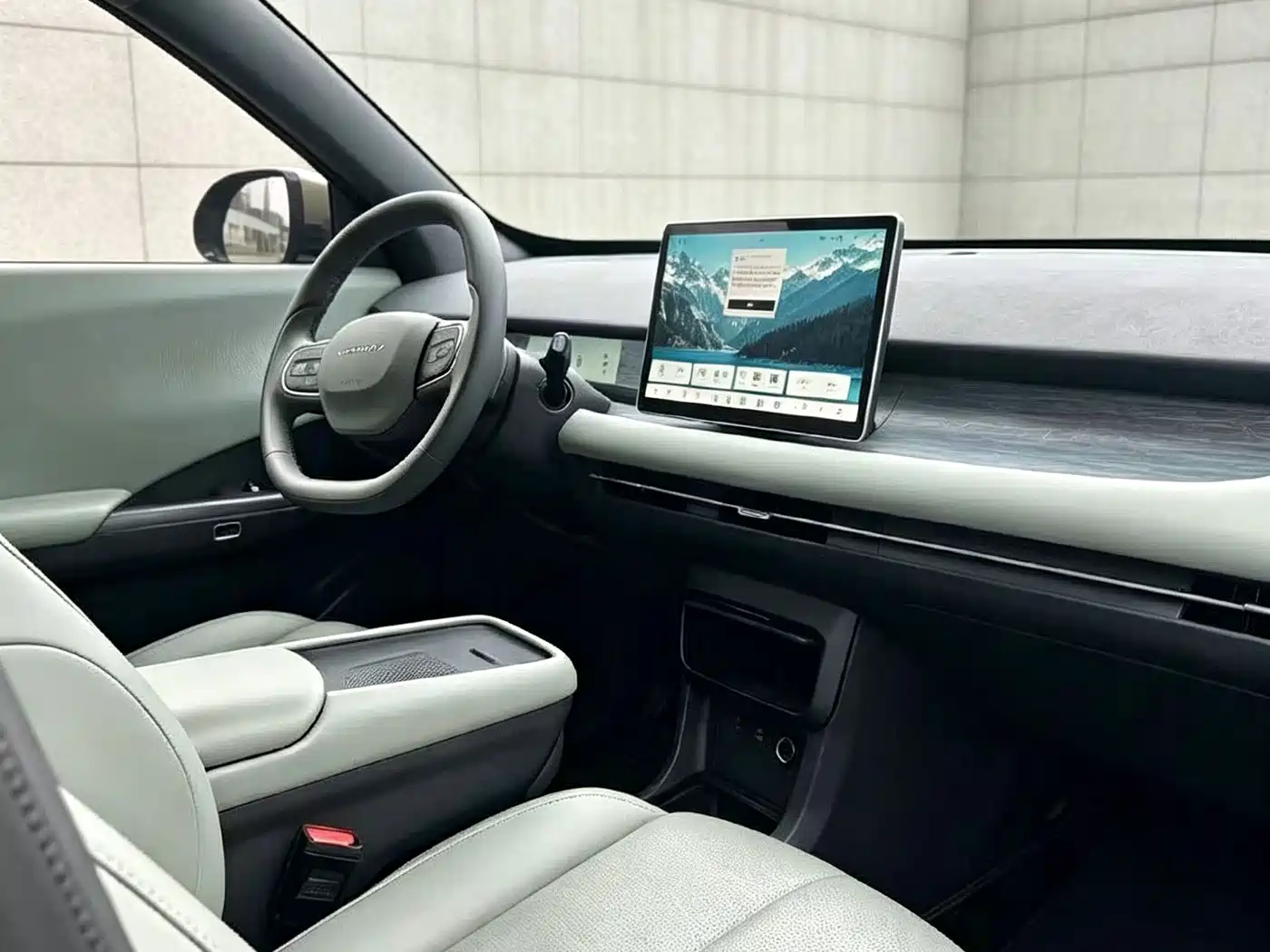 2025 Dongfeng Yipai Nano 06