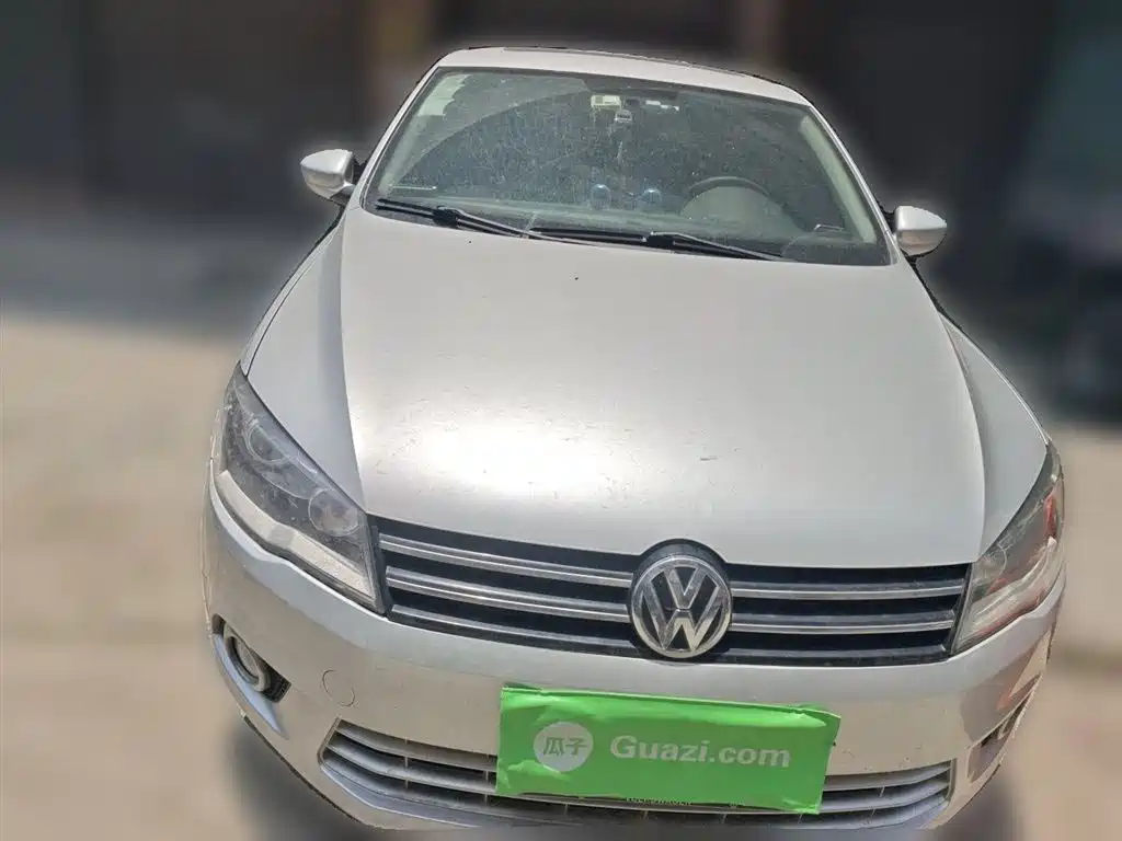 Volkswagen Jetta 2013 1.6L Automatic Comfort фото 3
