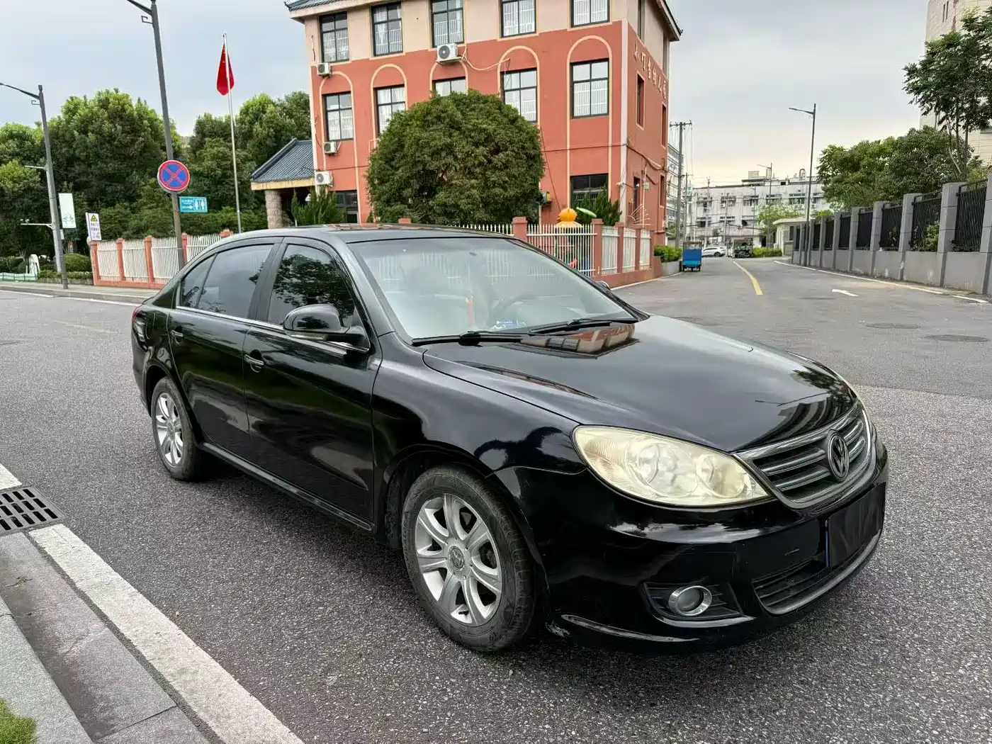 Фото 3 - Volkswagen Lavida