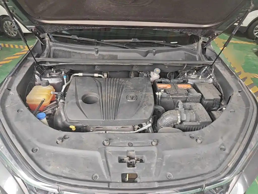 Фото 20 - Changan CS75 PLUS