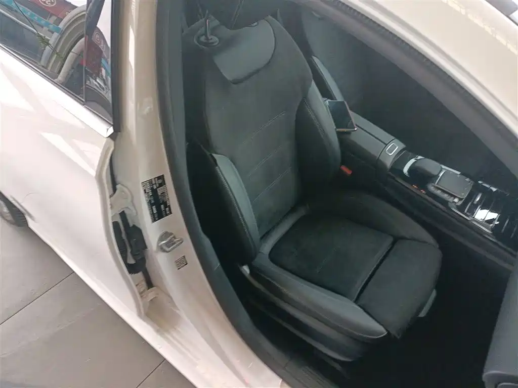 Mercedes-Benz A-Class 2022 Facelift III A 200 L Sport Sedan Fashion фото 20