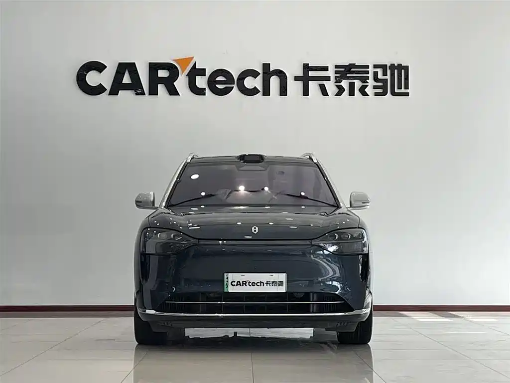 AITO Wenjie AITO M9 2024 Extended Range Ultra 42kWh 6-Seater фото 3