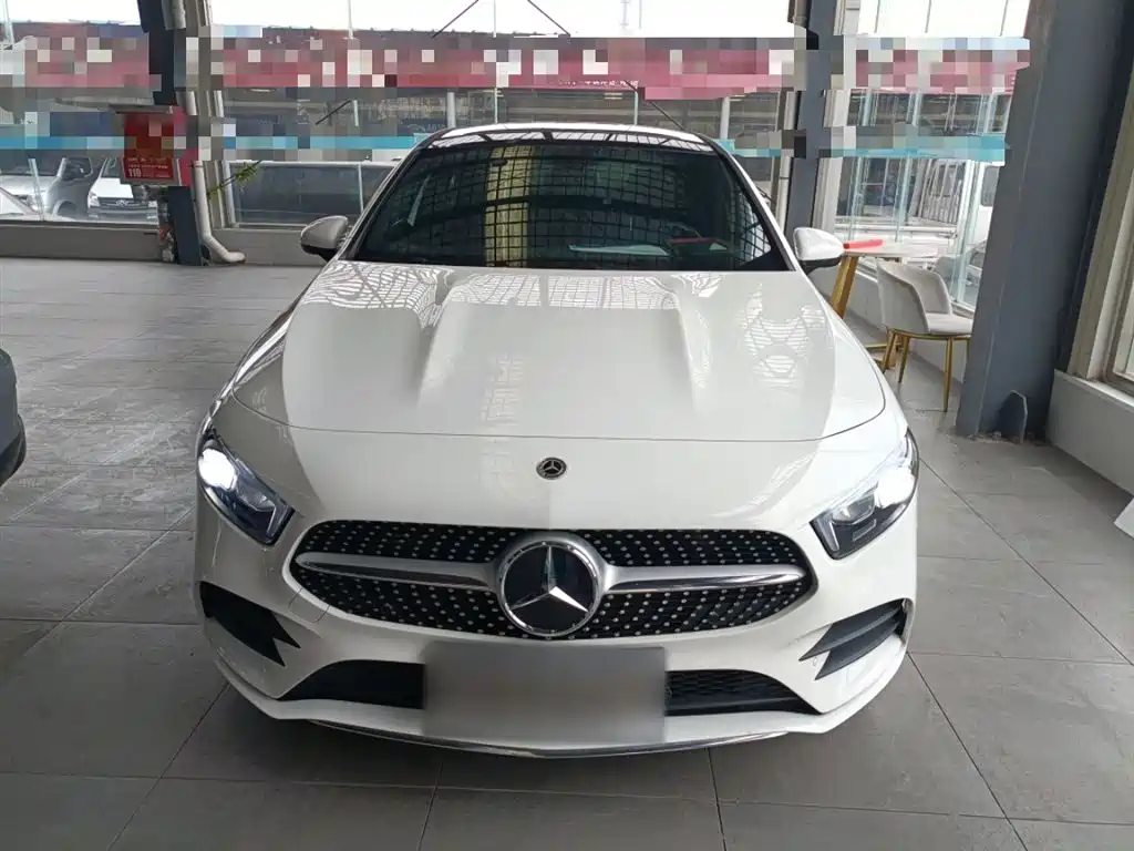 Mercedes-Benz A-Class 2022 Facelift III A 200 L Sport Sedan Fashion фото 3