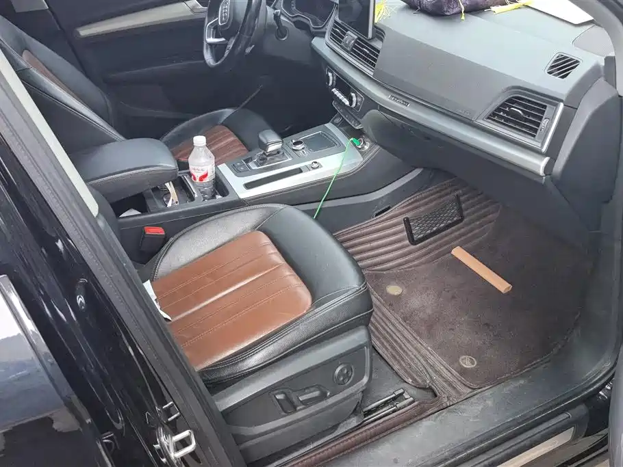 Audi Q5L 2020 40 TFSI Prestige Fashion фото 8