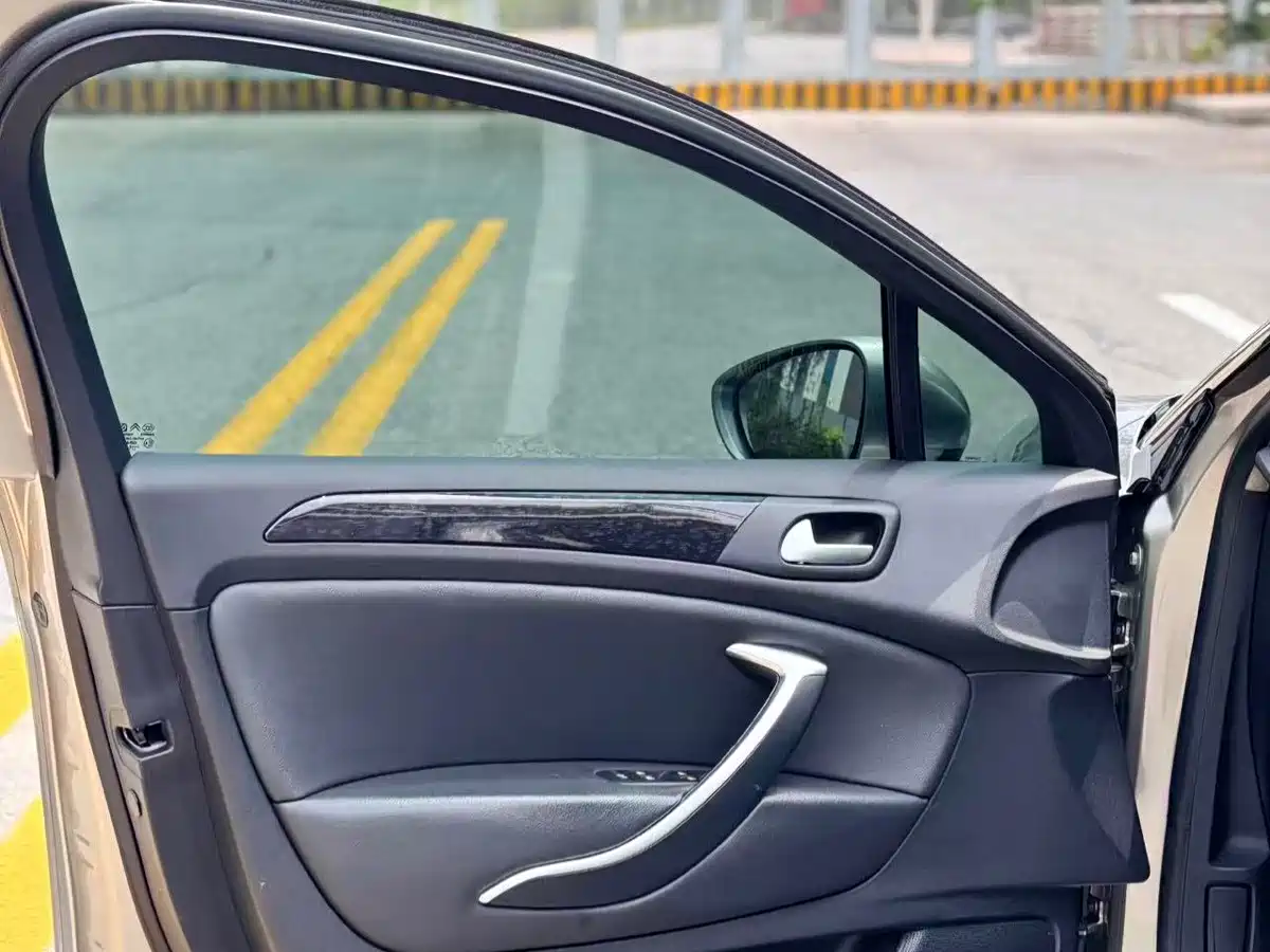 Citroën C5 2013 2013 2.0L Automatic Premium