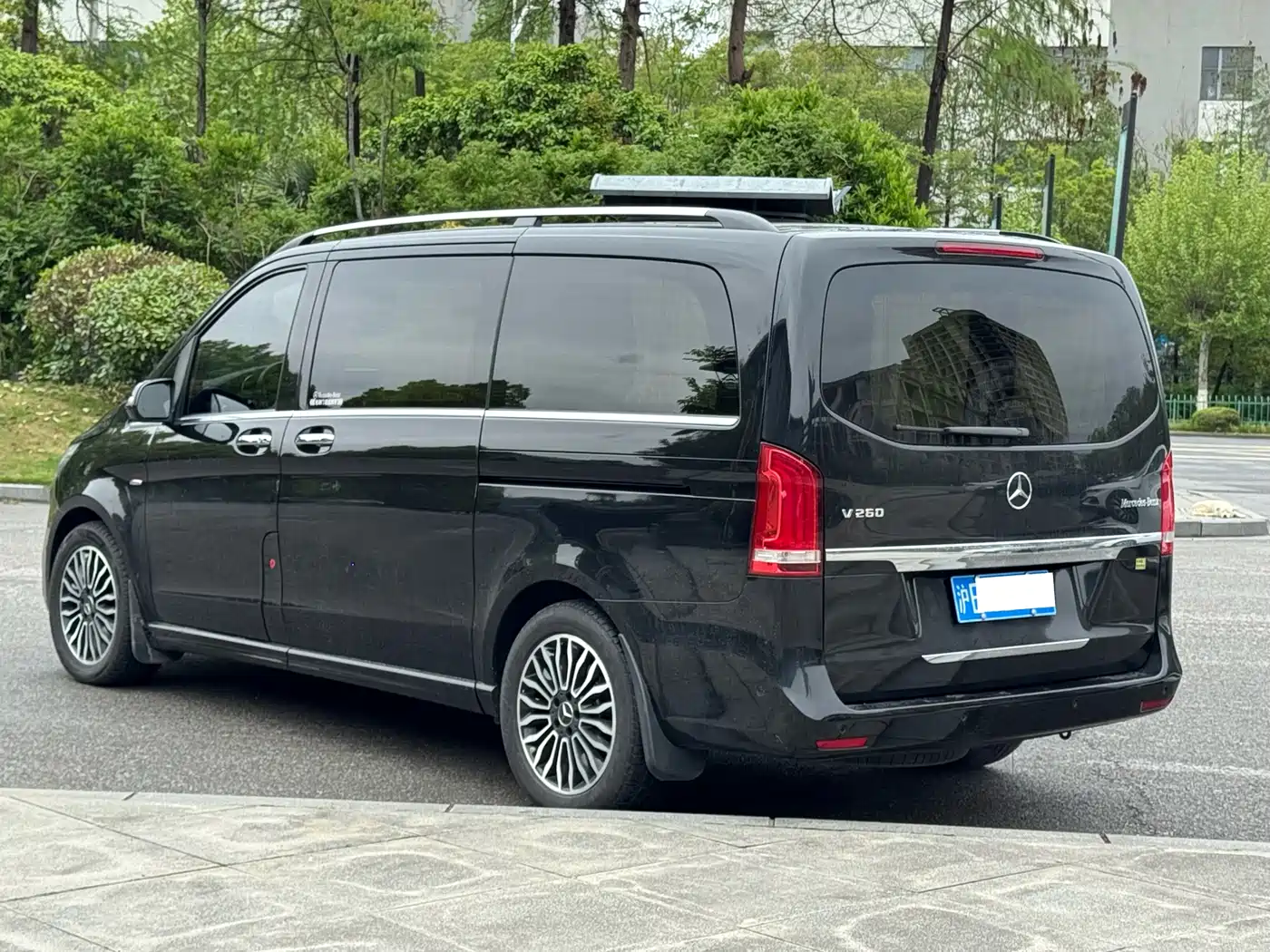 Mercedes-Benz V-Class 2018 V 260 Premium Edition China V фото 6