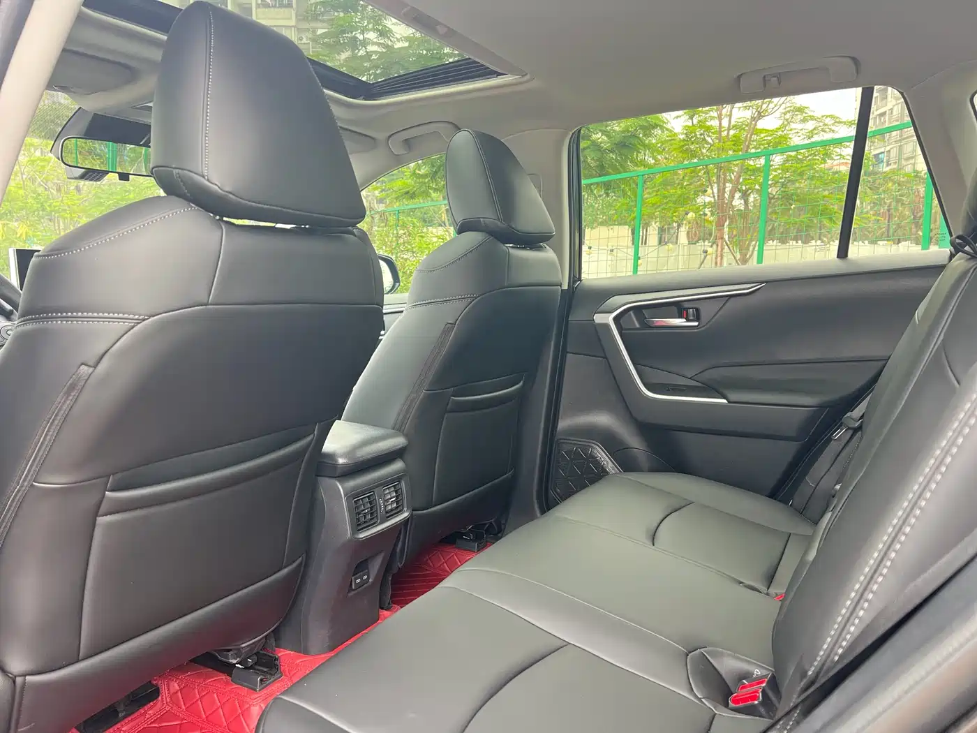 Toyota RAV4 Rongfang 2021 2.0L CVT 2WD Trend фото 6