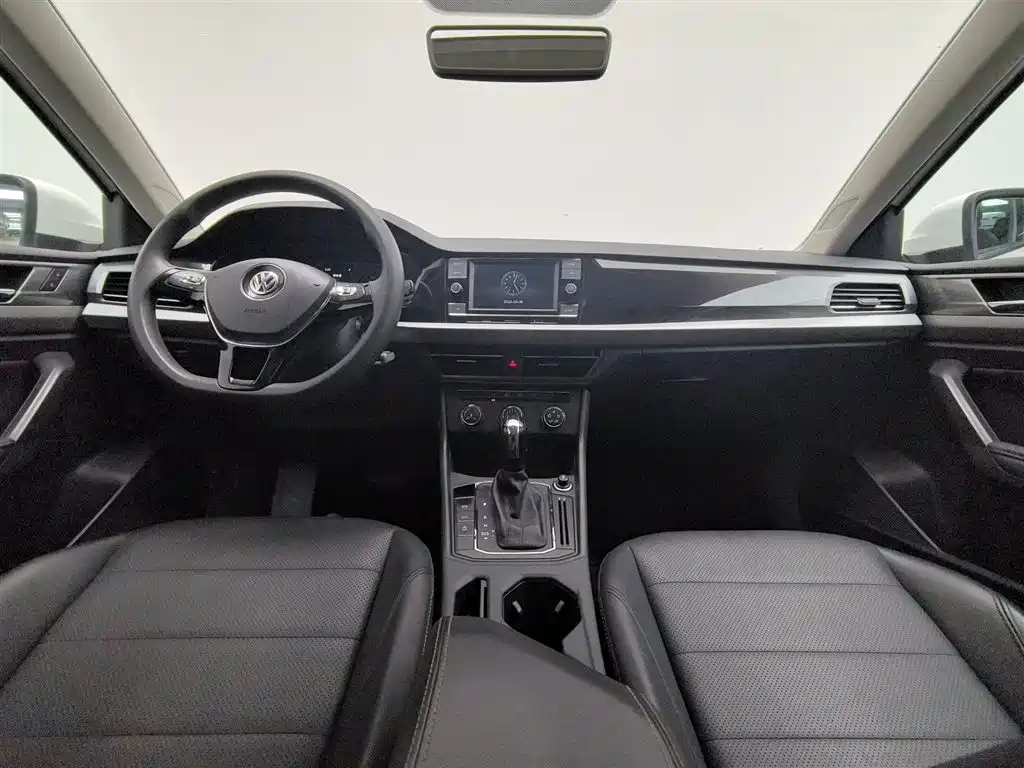 Volkswagen Lavida 2019 1.5L Automatic Comfort Edition China VI фото 5