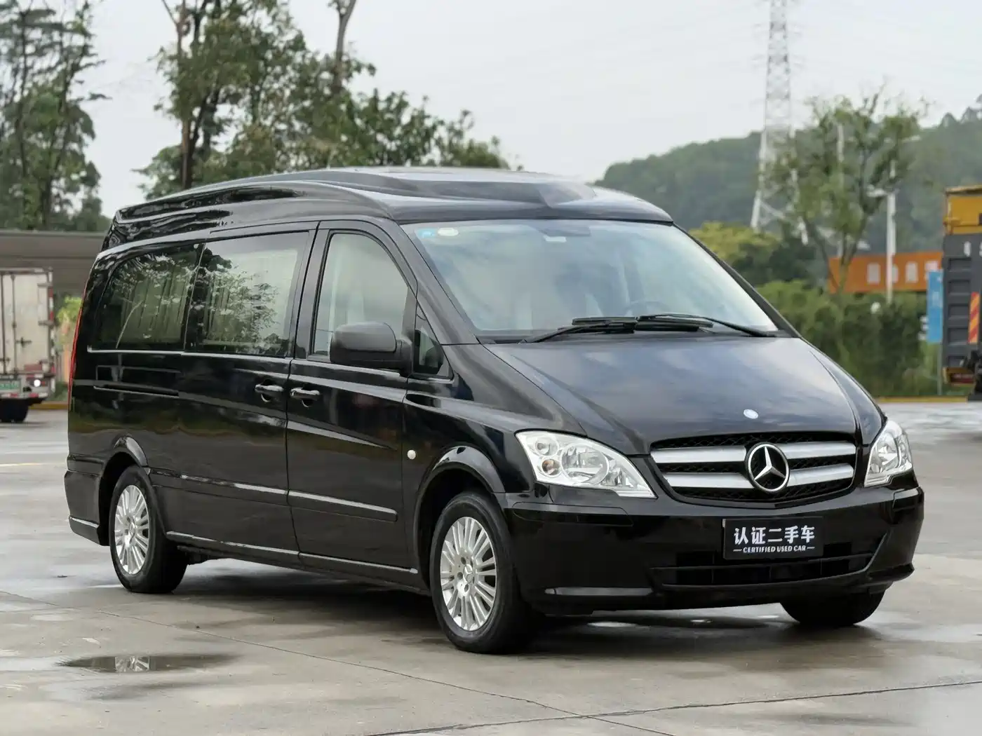 Mercedes-Benz Vito 2013 Model 3.0L Elite Edition фото 3