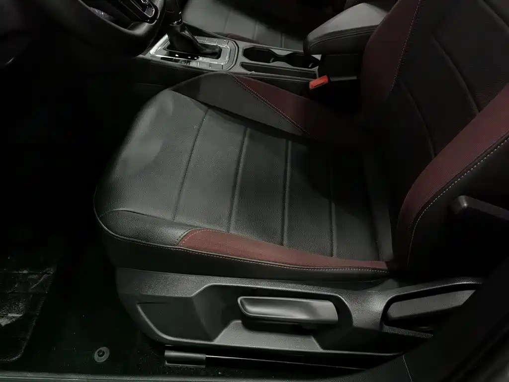 Volkswagen Bora 2021 1.5L Automatic Comfort Smart Edition фото 20