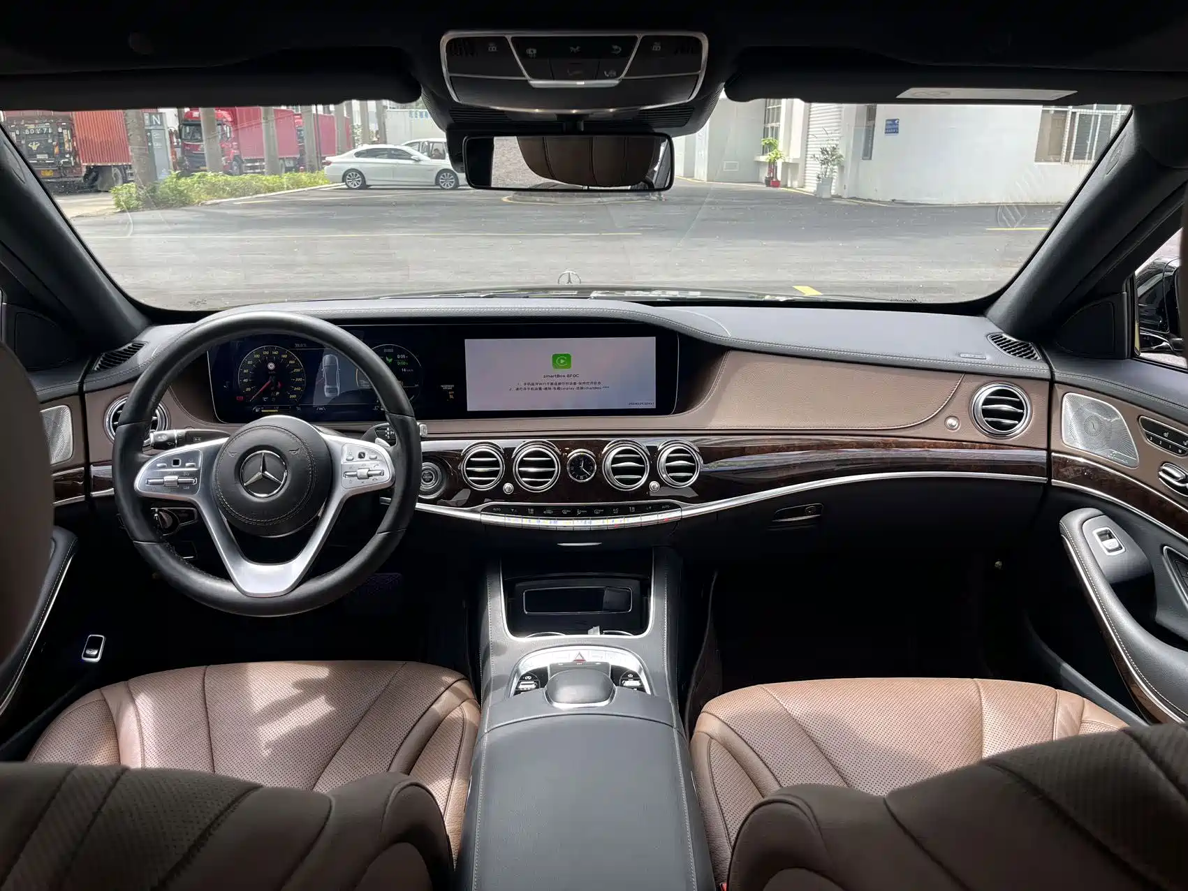 Фото 7 - Mercedes-Benz S-Class