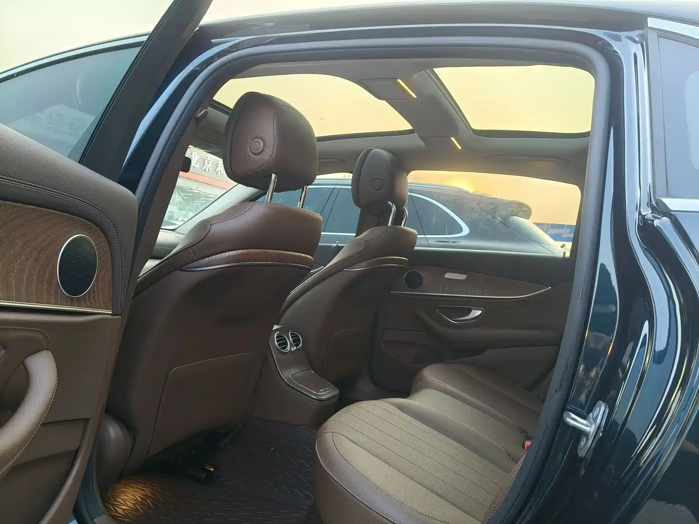 Mercedes-Benz E-Class 2023 Facelift E 300 L Fashion фото 18