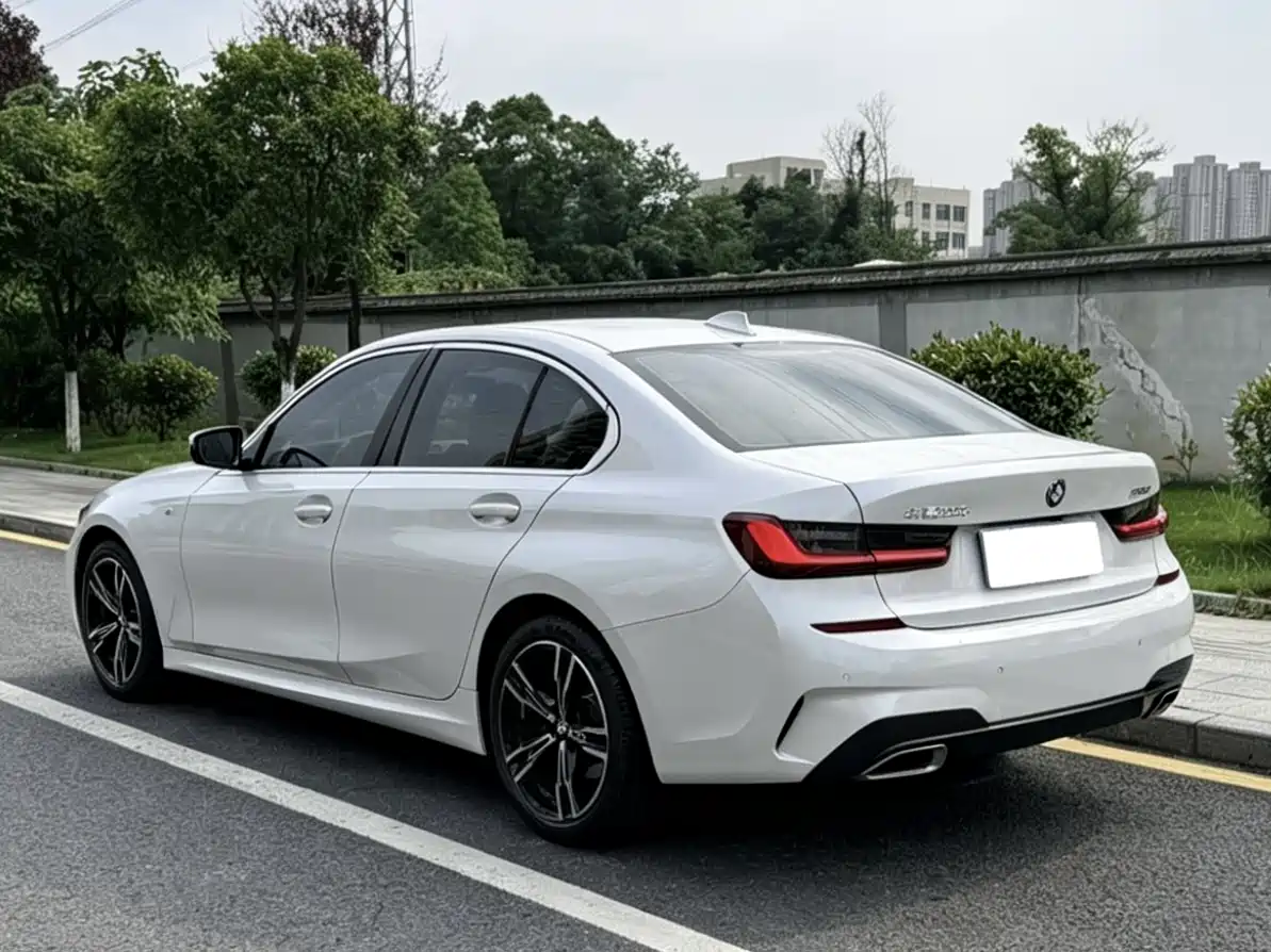 BMW 3 Series 2022 325i M Sport Package фото 7