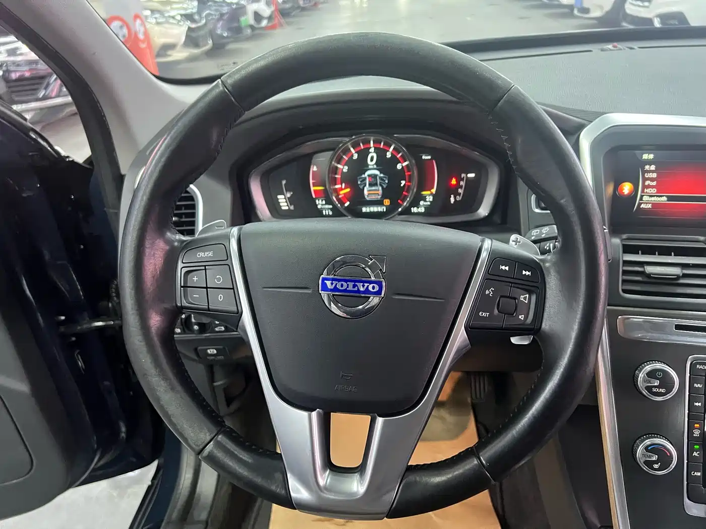 Фото 13 - Volvo XC60 (Import)