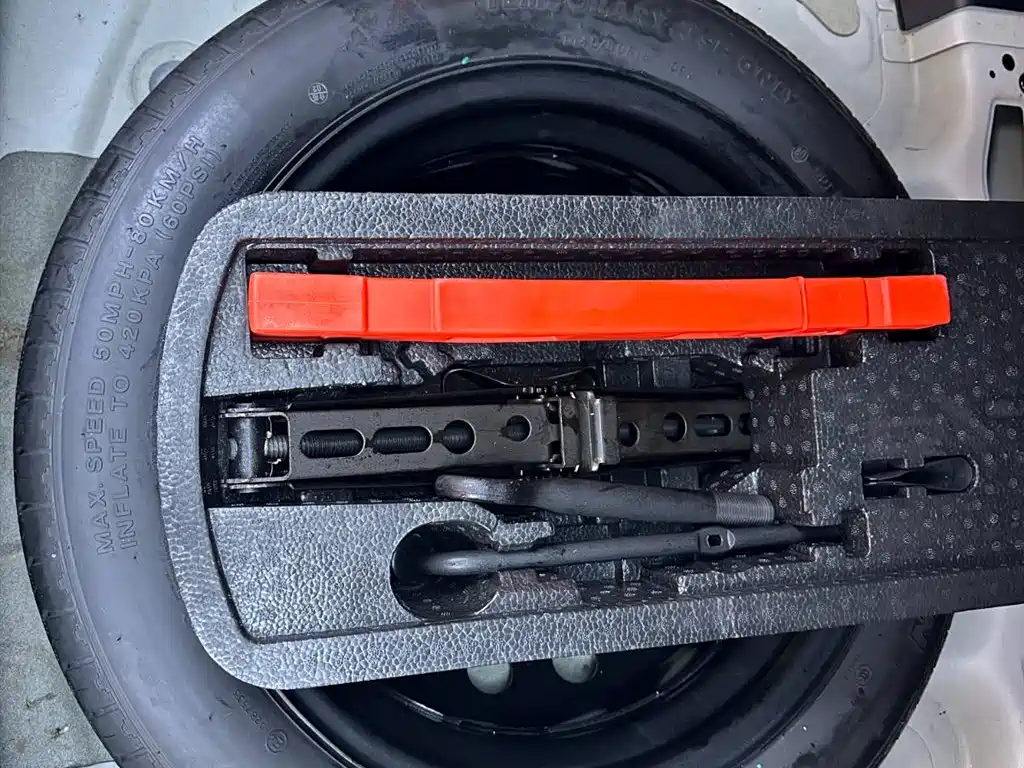 GEELY AUTOMOBILE VISION X6