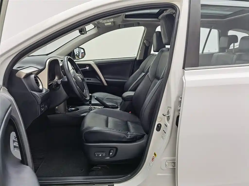 Toyota RAV4 Rongfang 2013 2.5L Auto 4WD Luxury фото 10