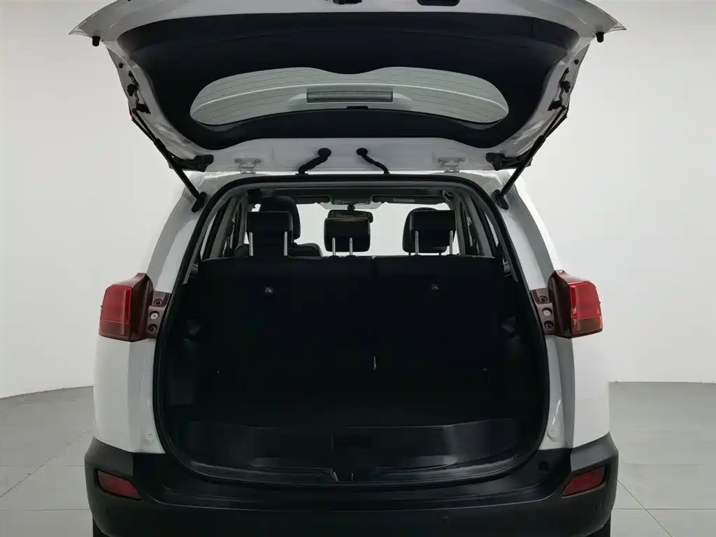 Toyota RAV4 Rongfang 2013 2.5L Auto 4WD Luxury фото 16