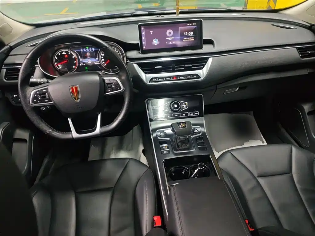 Hongqi H5 2020 1.8T Automatic Smart Connection Qi Rhythm Edition фото 3