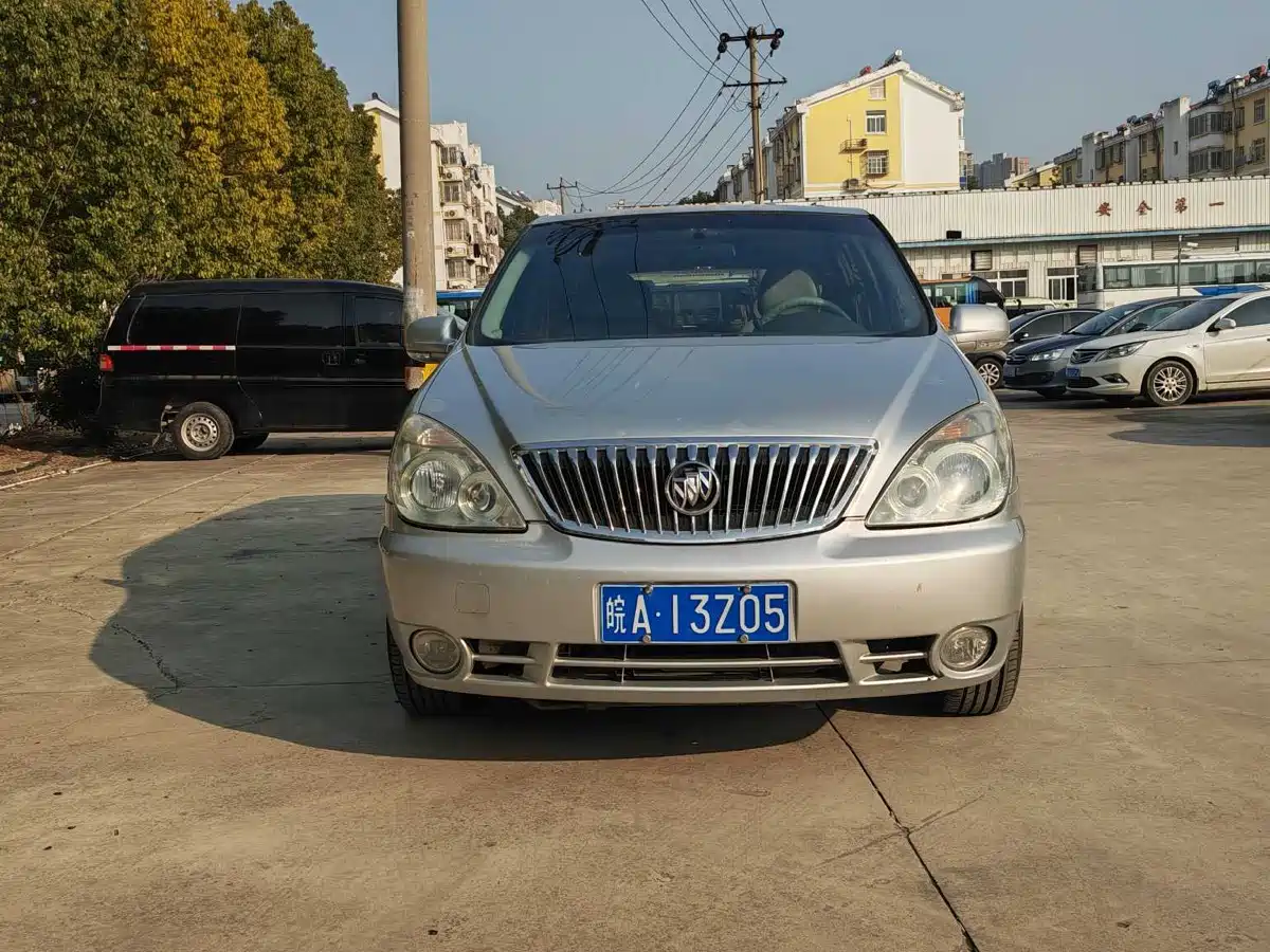 Buick GL8 2013 2.4L Classic