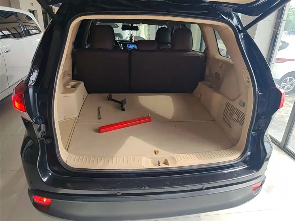 Toyota Highlander 2018 2.0T 2WD Elite 5-Seater China VI фото 18