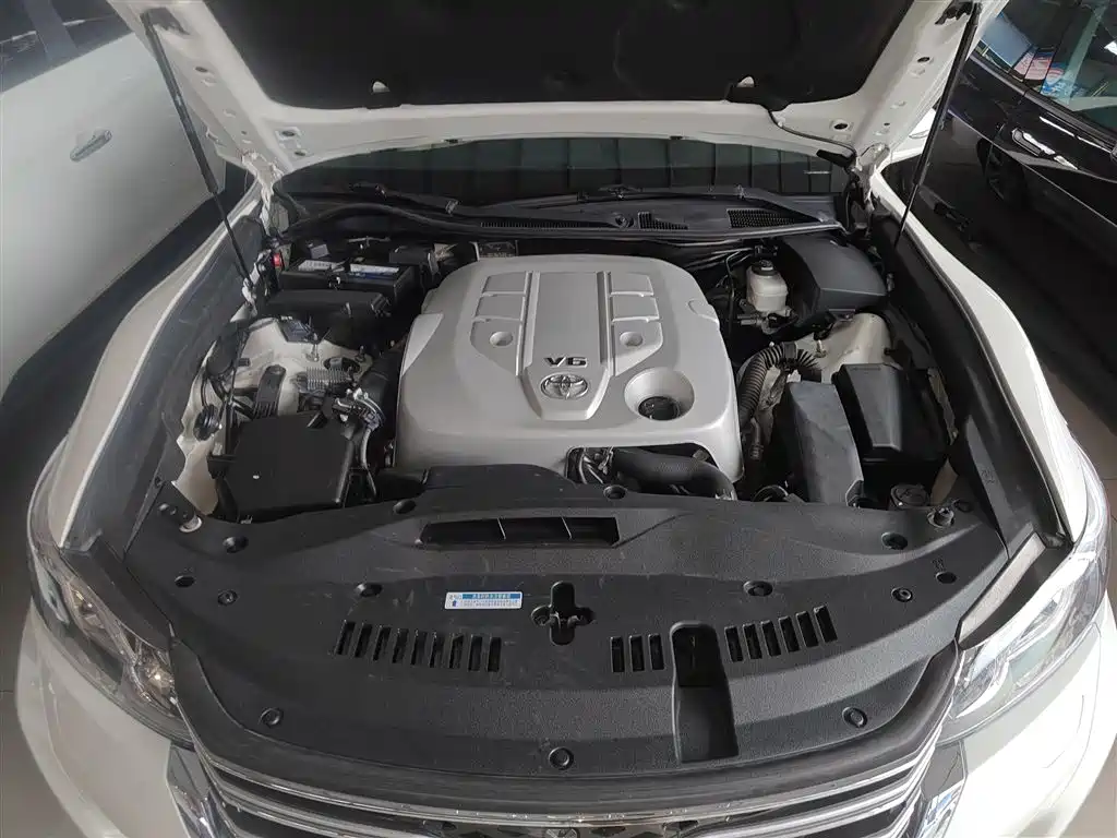 Toyota Crown 2015 2.5L Smart Edition фото 19