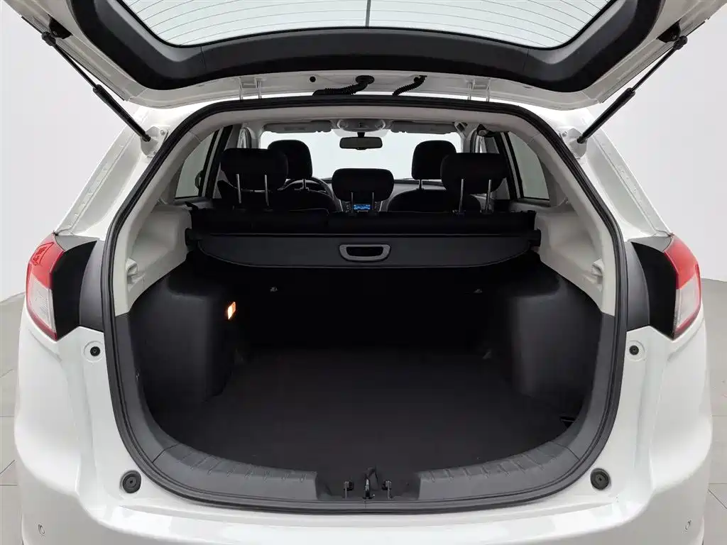 GAC Trumpchi Trumpchi GS5 2014 2.0L Automatic 2WD Premium Edition фото 16