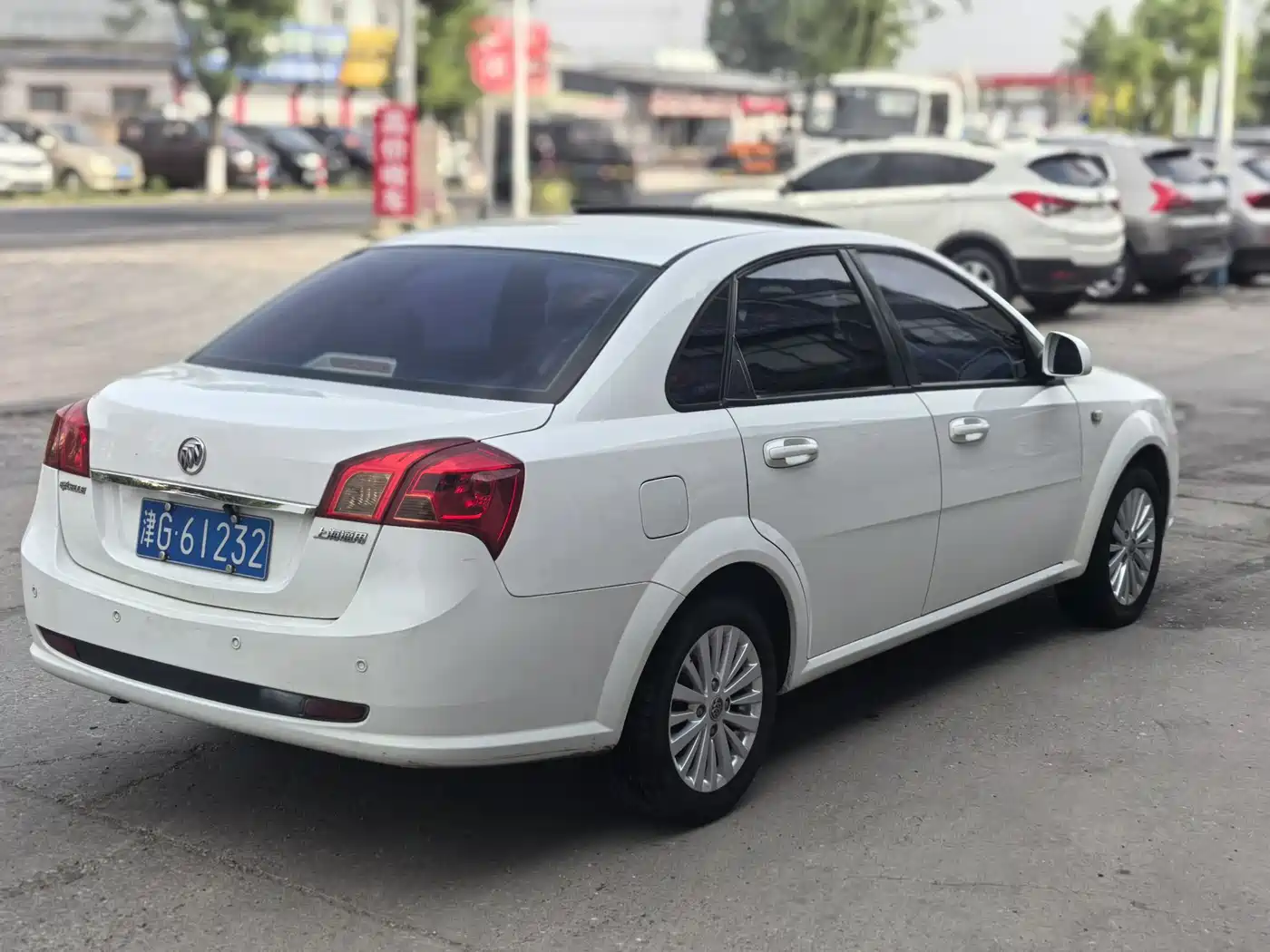 Buick Excelle 2013 1.5L Manual Exclusive фото 5