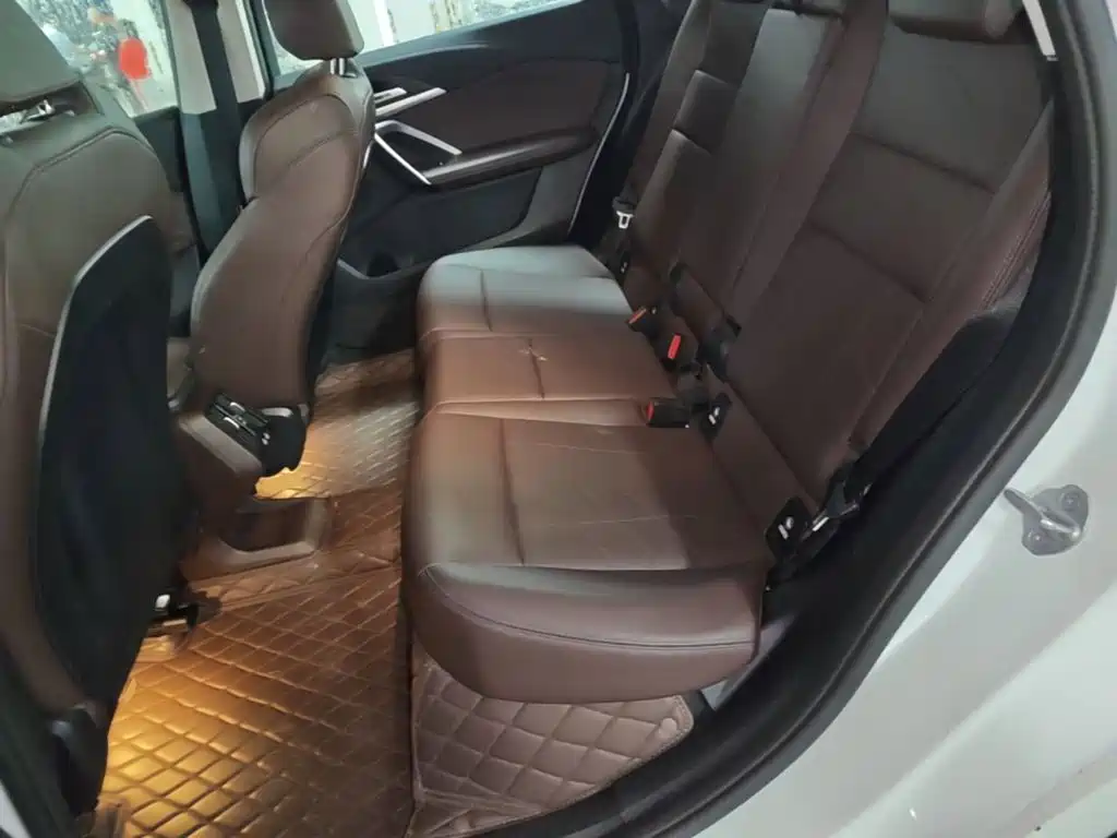 BMW iX1 2025 2025 eDrive25L M Sport Package