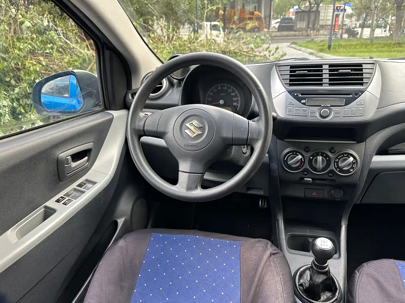Suzuki Alto 2015 2013 1.0L Manual Deluxe