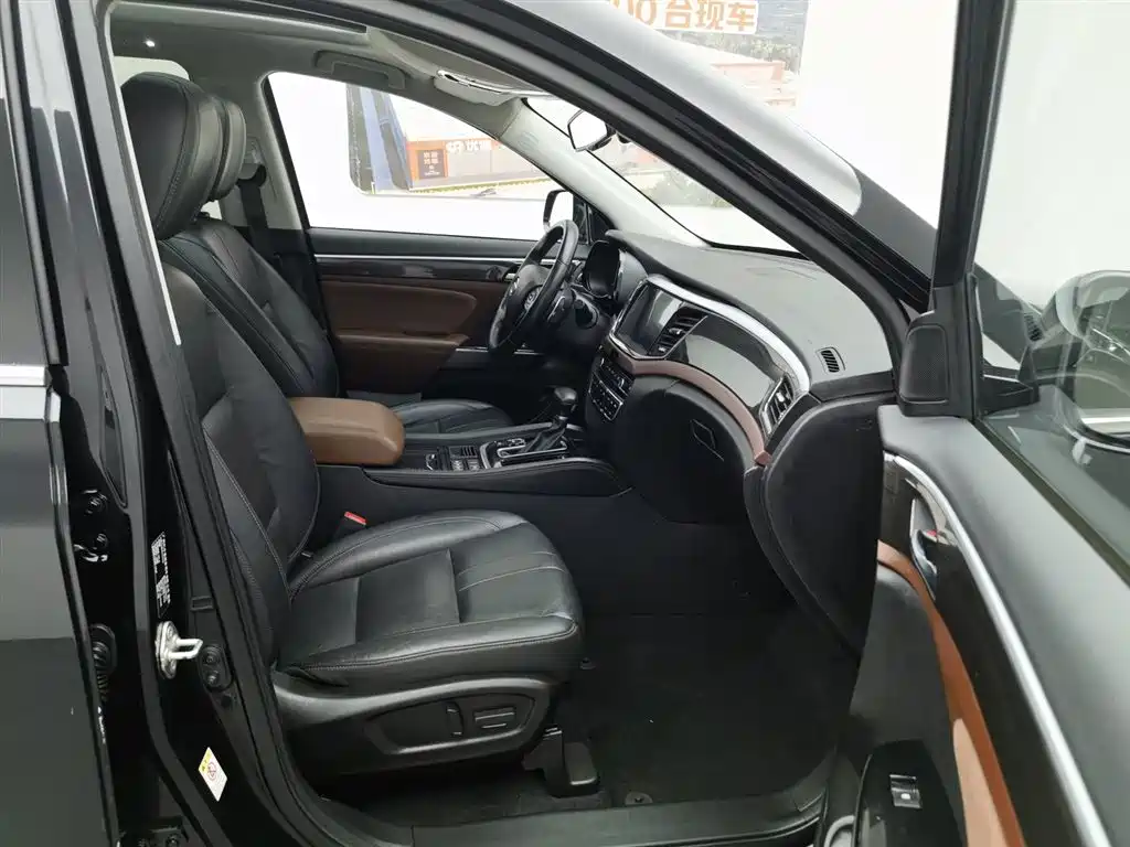 GAC Trumpchi Trumpchi GS8 2017 320T 2WD Luxury Smart Connect (7-seater) фото 23