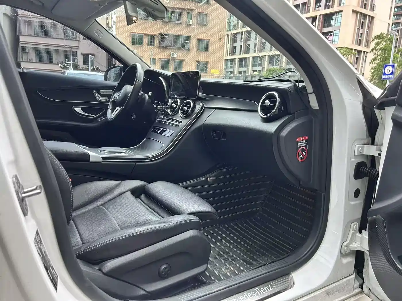 Mercedes-Benz C-Class 2019 Facelift C 260 L Sport фото 8