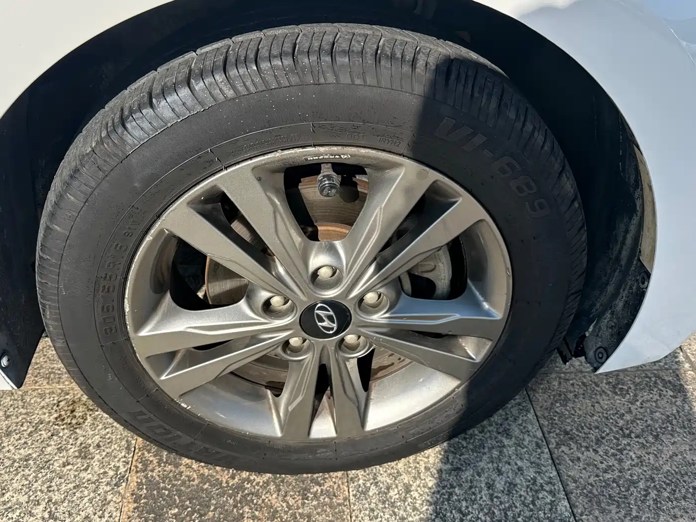 Hyundai Elantra 2016 1.4T DCT Dynamic·Vitality фото 13