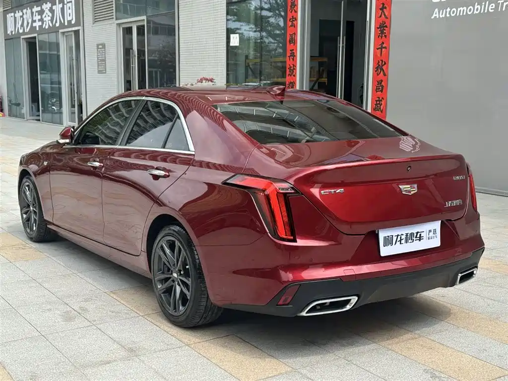 CADILLAC CT4