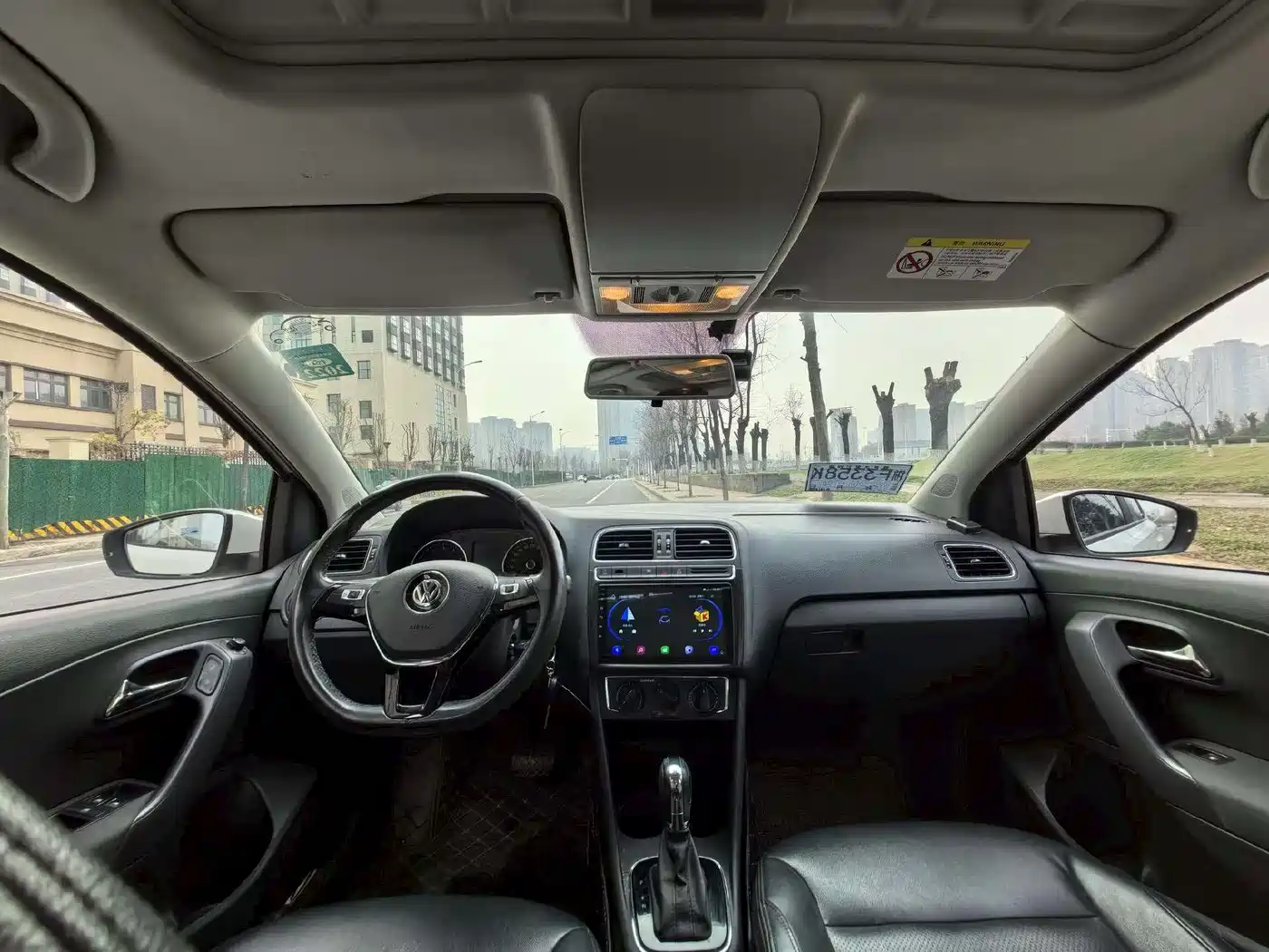 Volkswagen Polo 2018 1.5L Auto Comfort фото 5