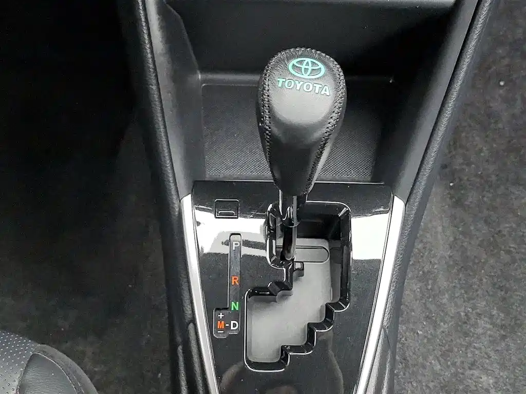 Toyota YARiS L Zhi Xiang 2020 1.5L CVT Luxury Edition фото 13