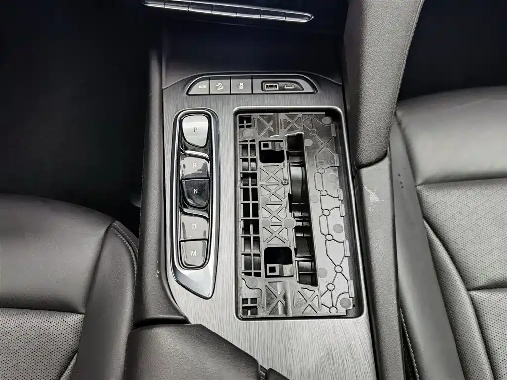 Buick Enclave 2022 652T 2WD Premium 7-Seater фото 13
