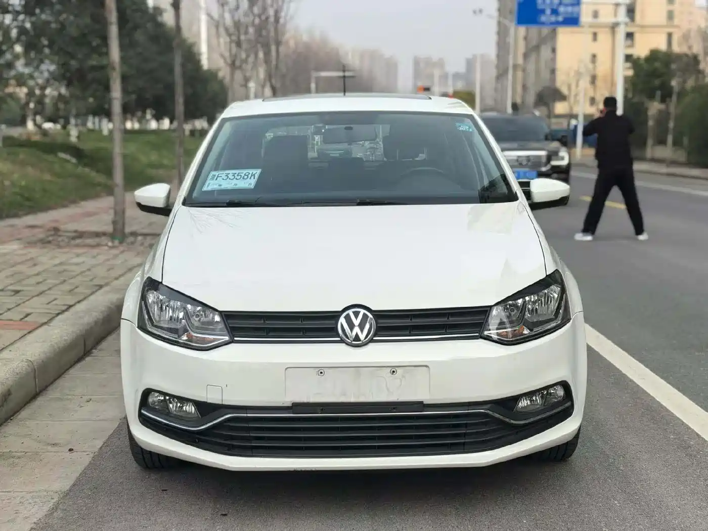Volkswagen Polo 2018 1.5L Auto Comfort фото 2