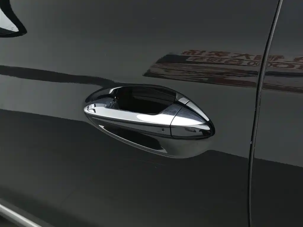 Hongqi HS5 2019 2.0T Smart Connect Enjoy 4WD Edition фото 18