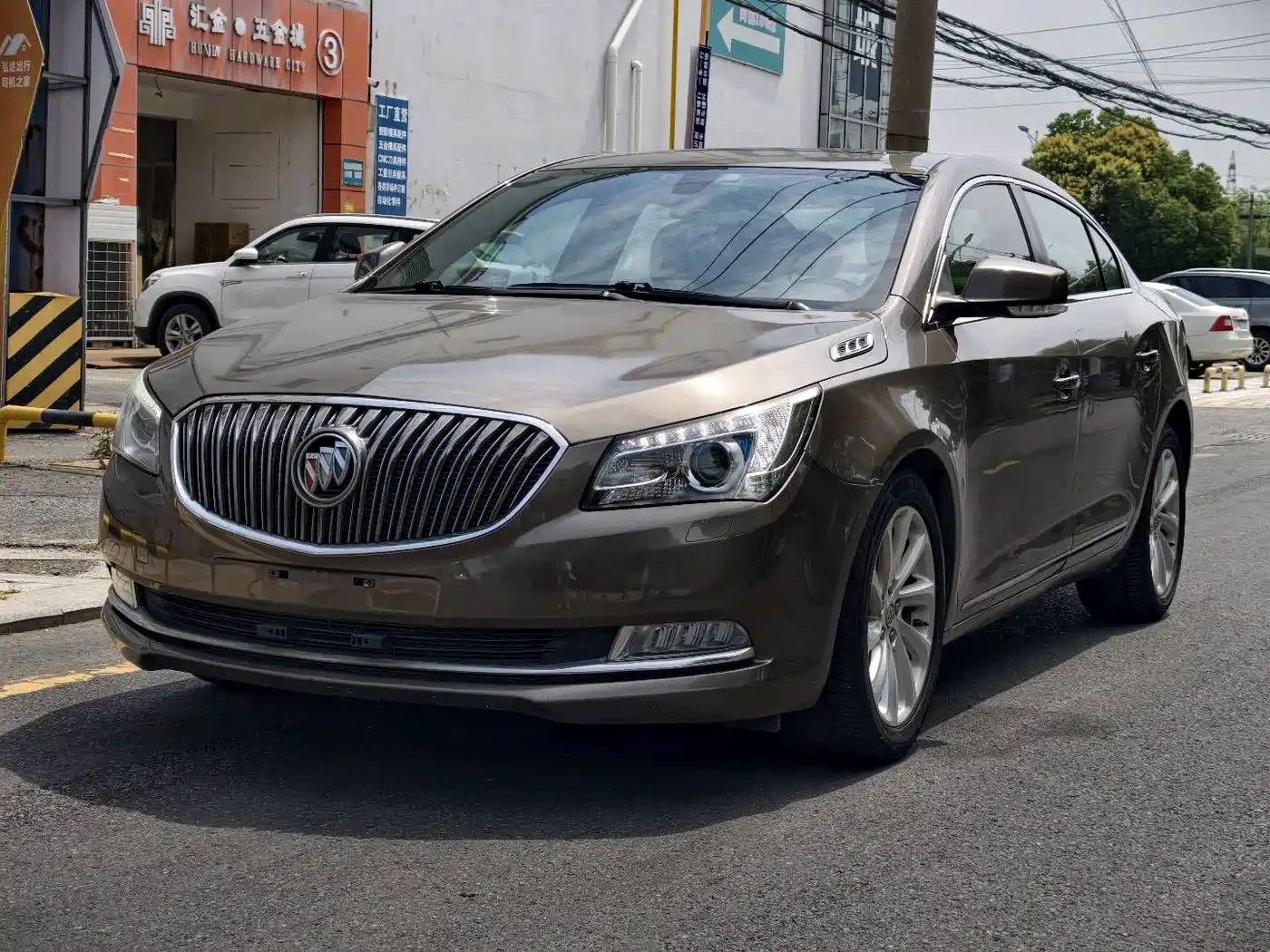 Photo 1 - Buick LaCrosse