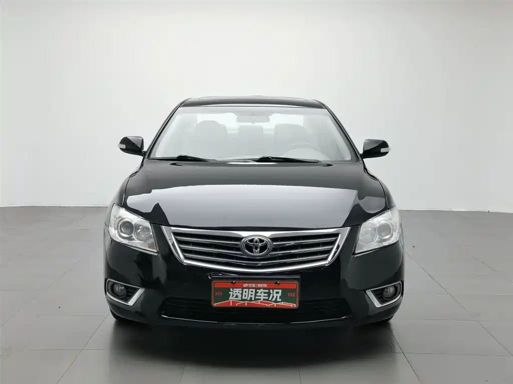 Toyota Camry 2011 200E Elite Sunroof Edition фото 3