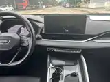 Фото 6 - Geely Preface