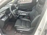 Фото 4 - Geely Preface