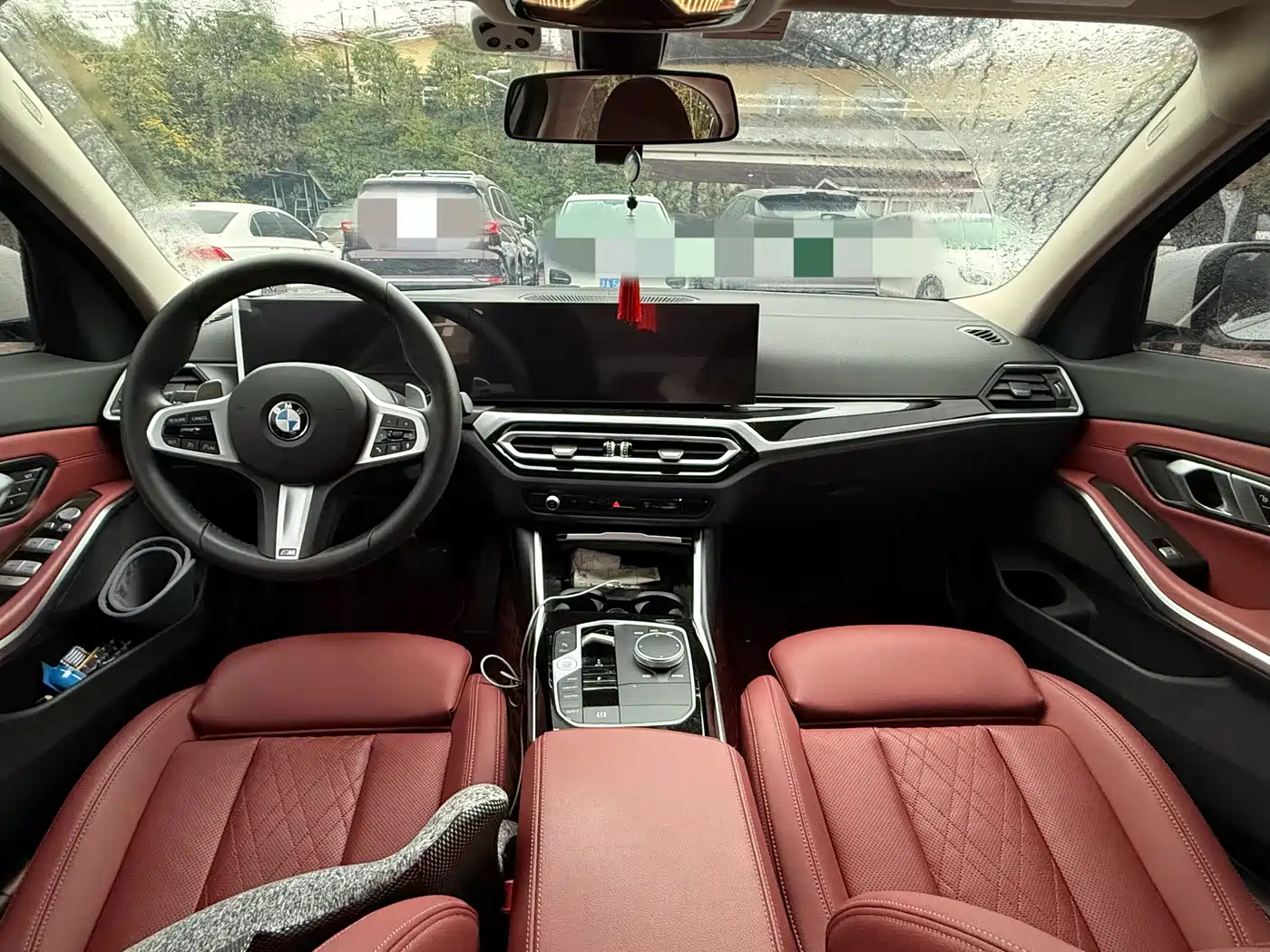 BMW 3 Series 2024 320Li M Sport Package фото 9