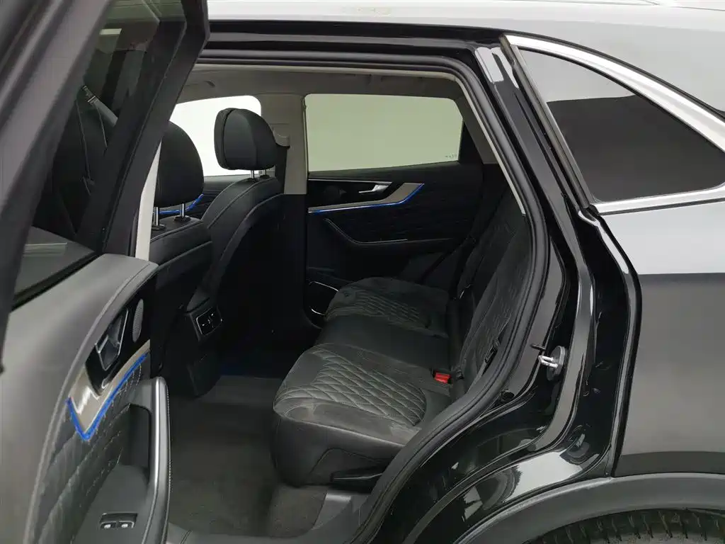 Hongqi HS5 2019 2.0T Smart Connect Enjoy 4WD Edition фото 15