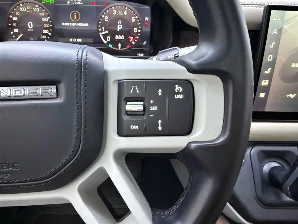 Land Rover Defender 2022 Model 90 2.0T P300 Tiger Ambition Edition фото 24