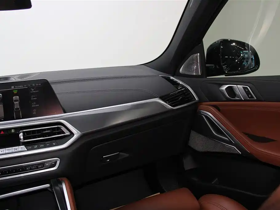BMW X6 2022 Facelift xDrive30i M Sport Package фото 30