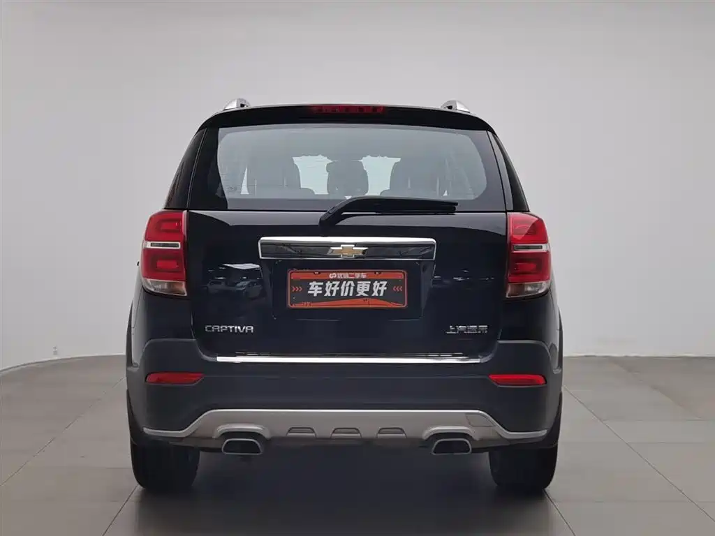 Chevrolet Captiva 2017 2.4L 2WD Luxury Edition 7-Seater фото 4