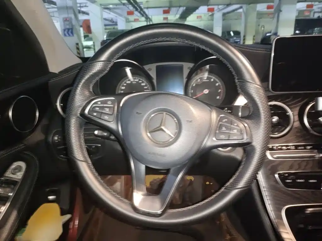 Фото 3 - Mercedes-Benz C-Class