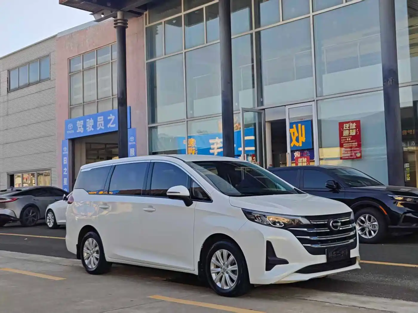 Фото 3 - GAC Trumpchi Trumpchi M6