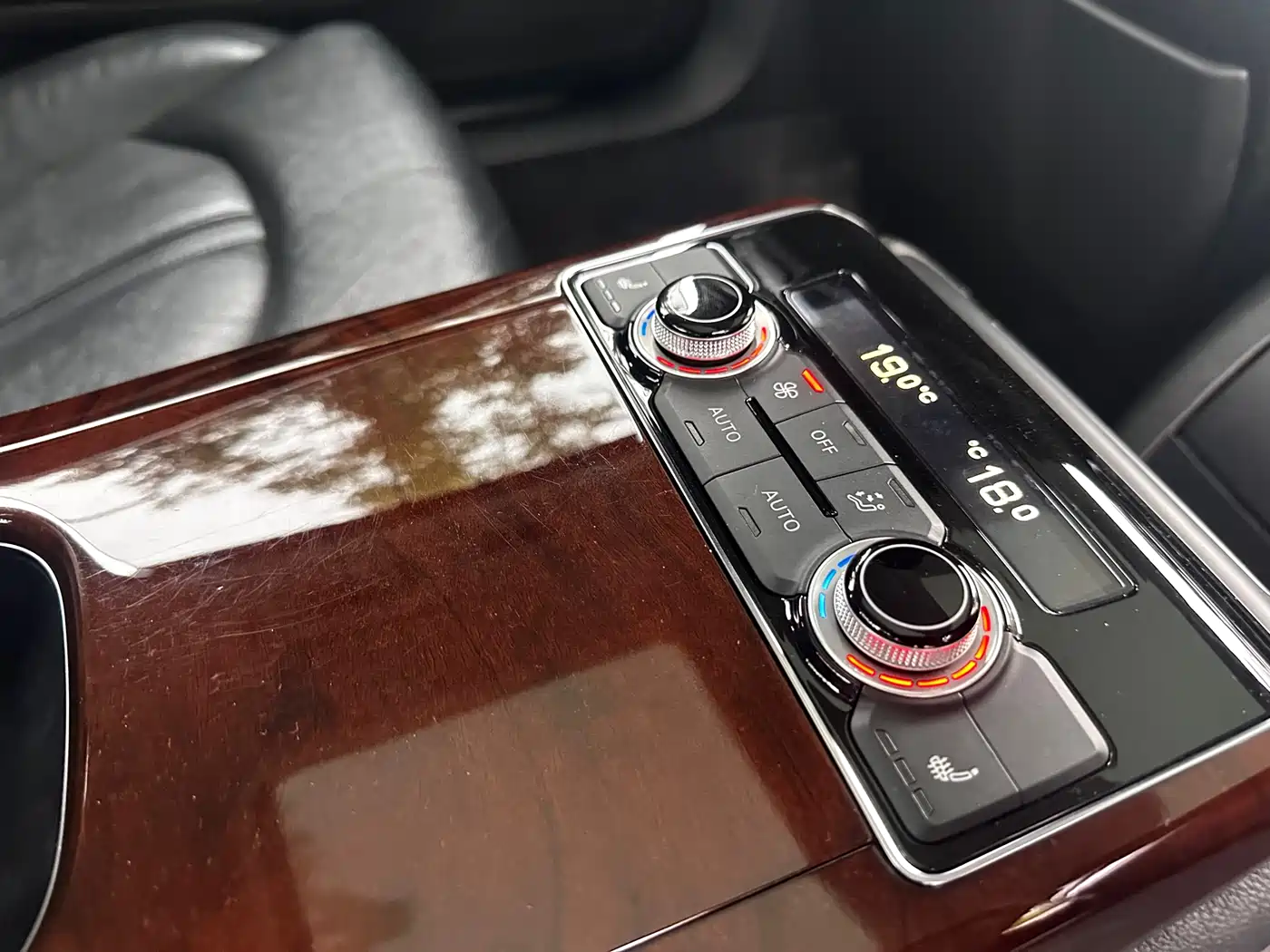 Audi A8 2016 A8L 45 TFSI quattro Comfort фото 11